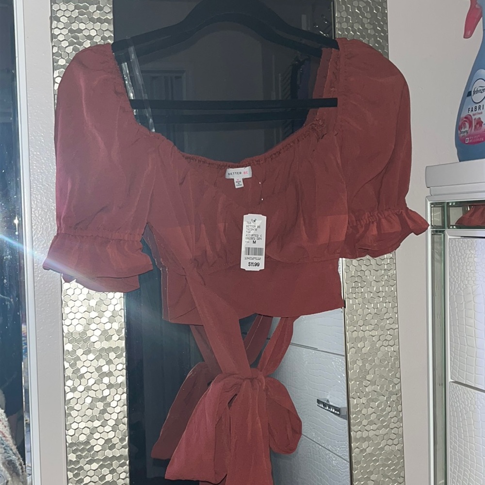 Crop shirt (top) brand original (better be) Brand new!